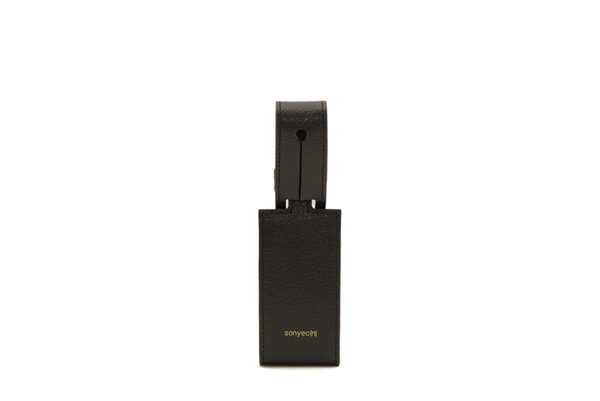 AC12 Black