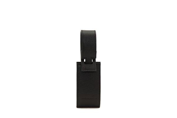 AC12 Black